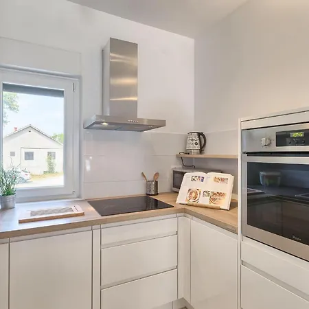 Del Sole بيت للعطل بولا